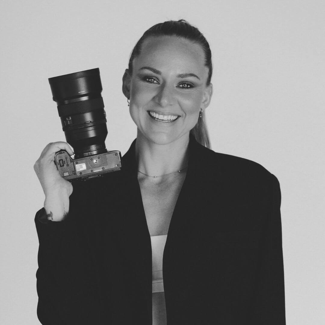 Behind the Lens with Jac Lee