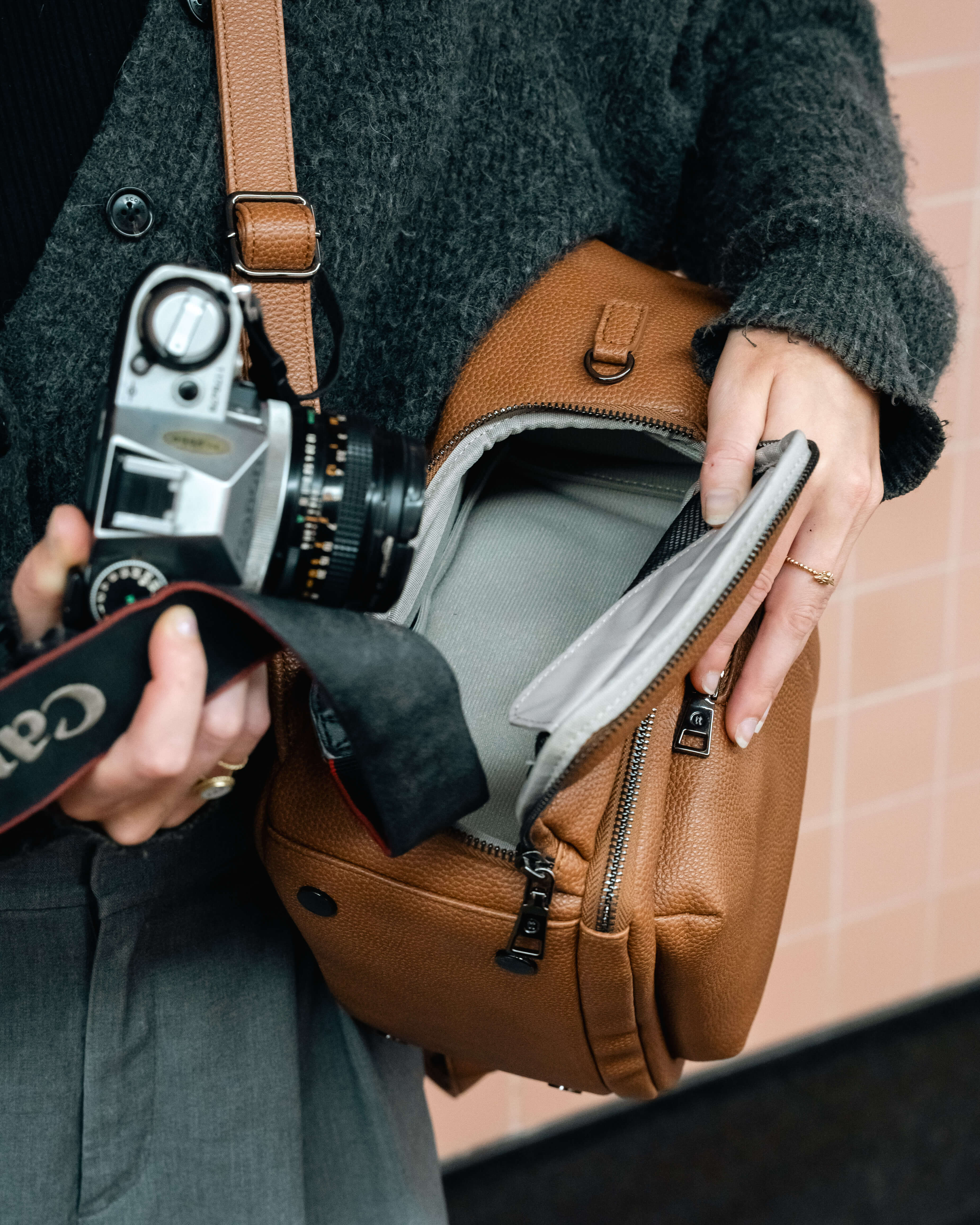 Marlo Camera Backpack (Tan)-9