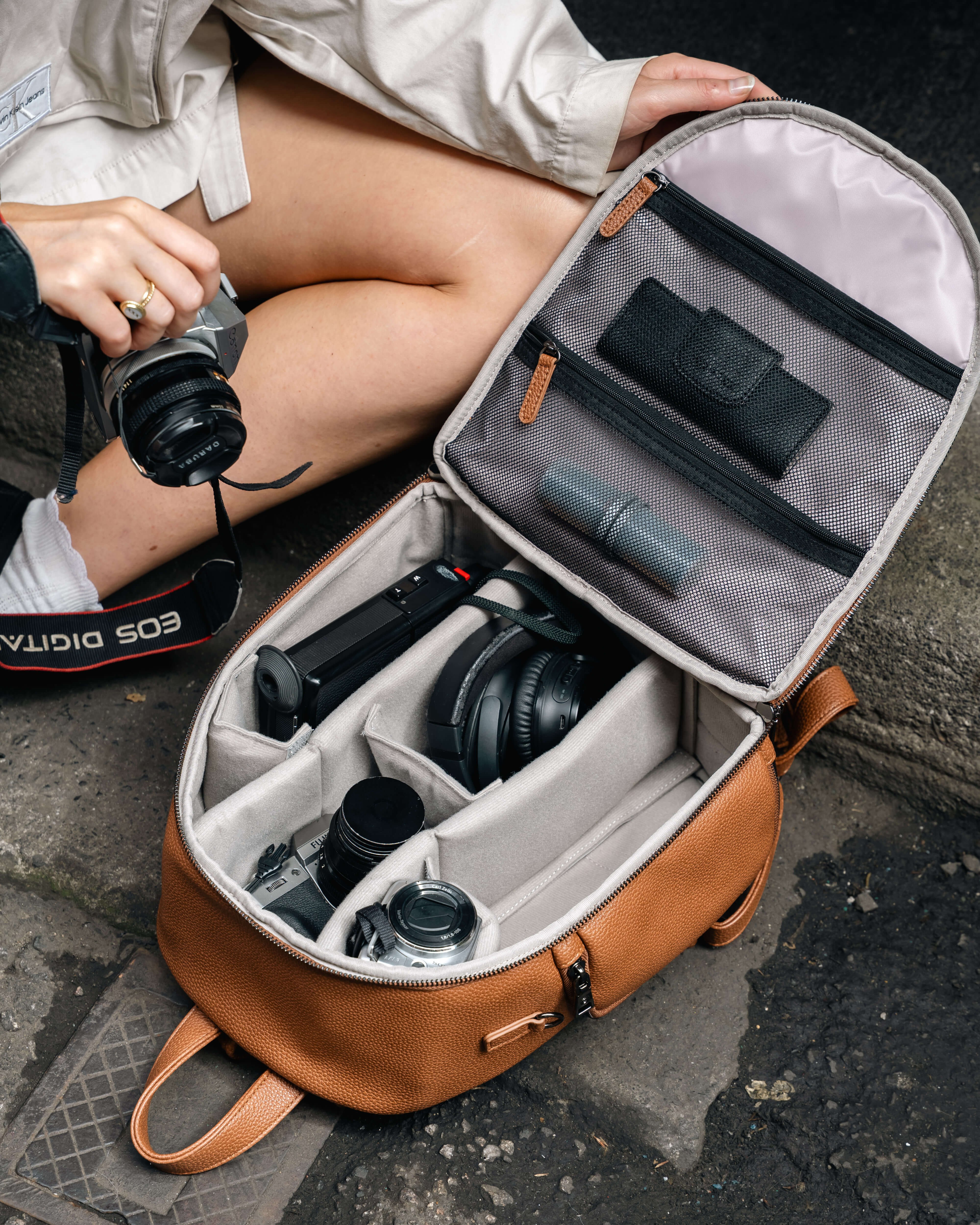 Marlo Camera Backpack (Tan)-4
