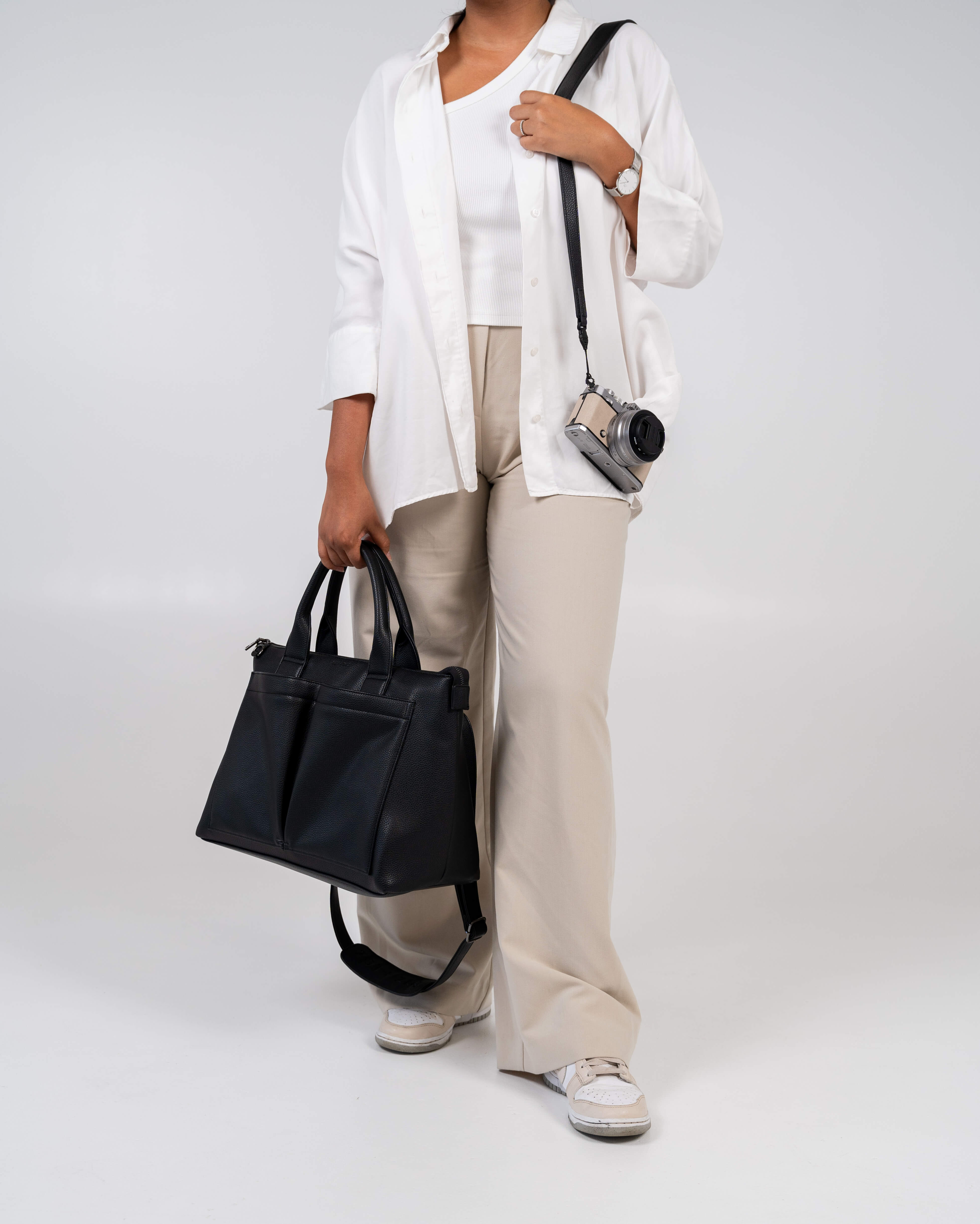 Pippa Camera Bag with Caddy (Black)-7