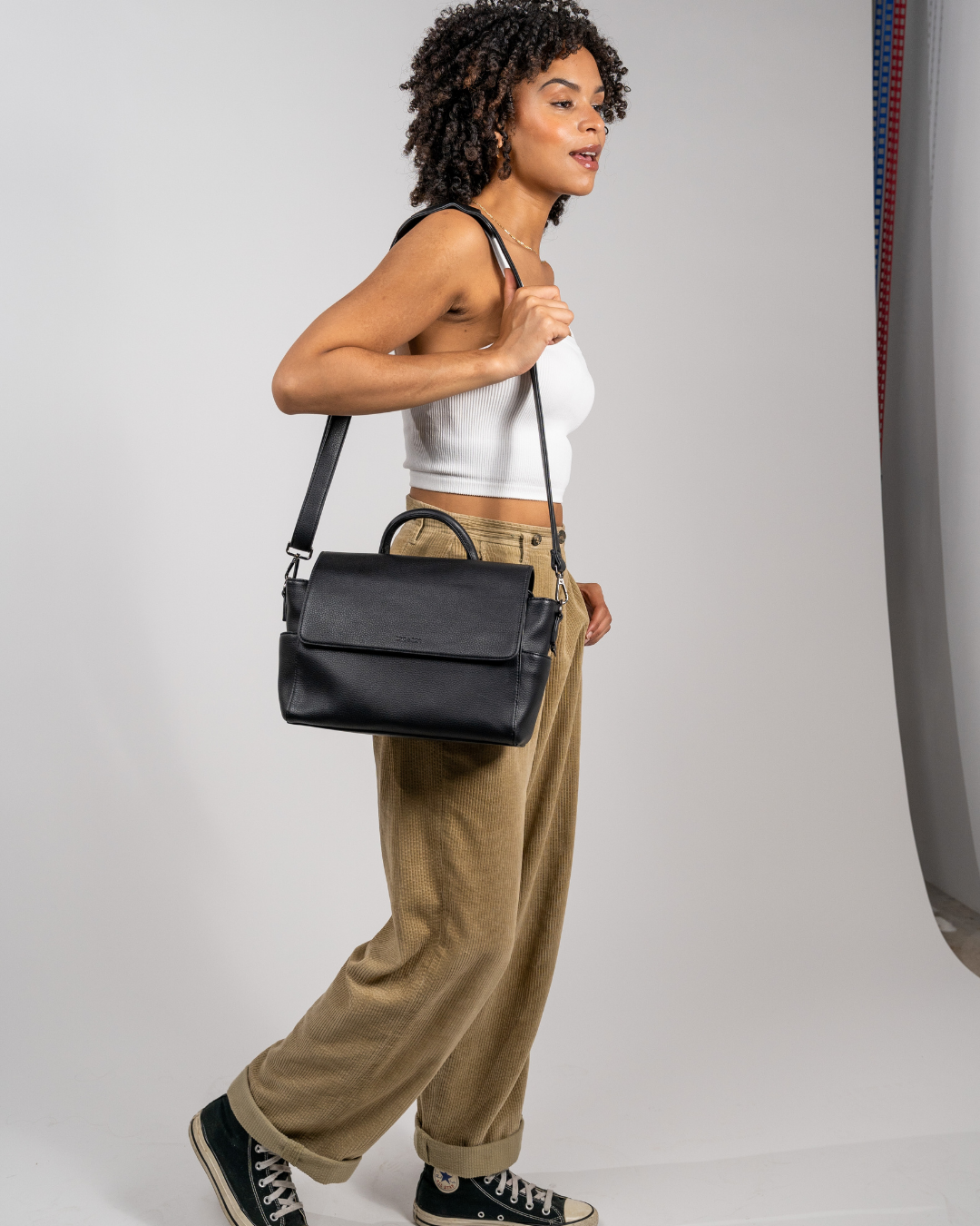 Bobbi Shoulder Camera Bag (Black)